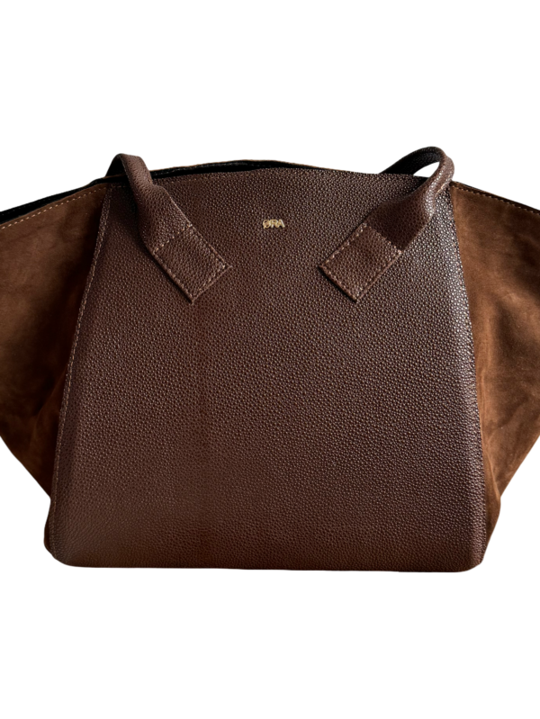 Nola Tote Bag.
Brown