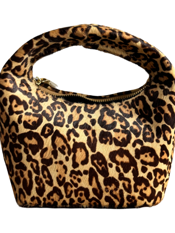 Nelo bag, Mini.
Fur-on hide  Skin.