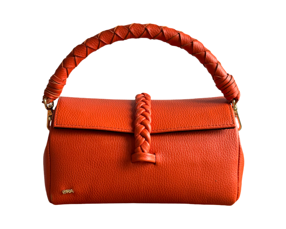 Nanya - Midi bag
With chain and leather attached strap 
Orange - Image 2