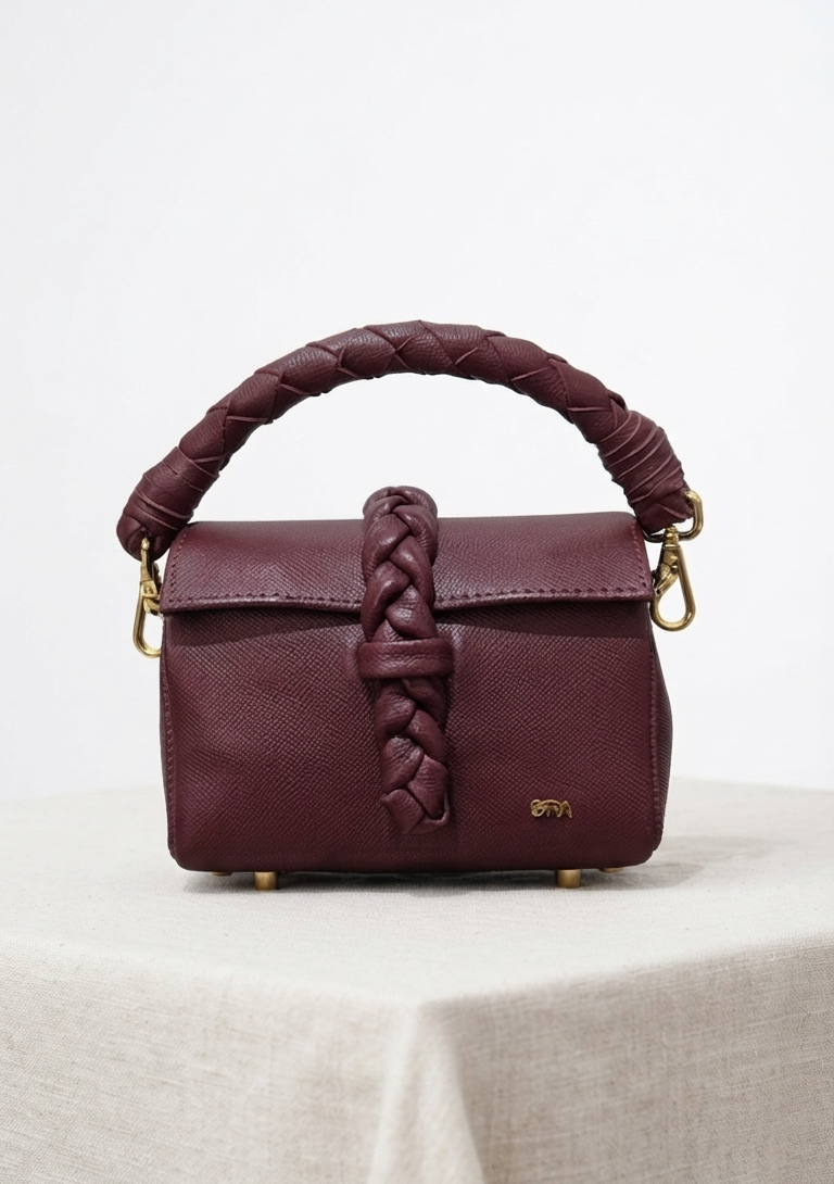 Nanya Mini | Wine (Long Plaited Lock)