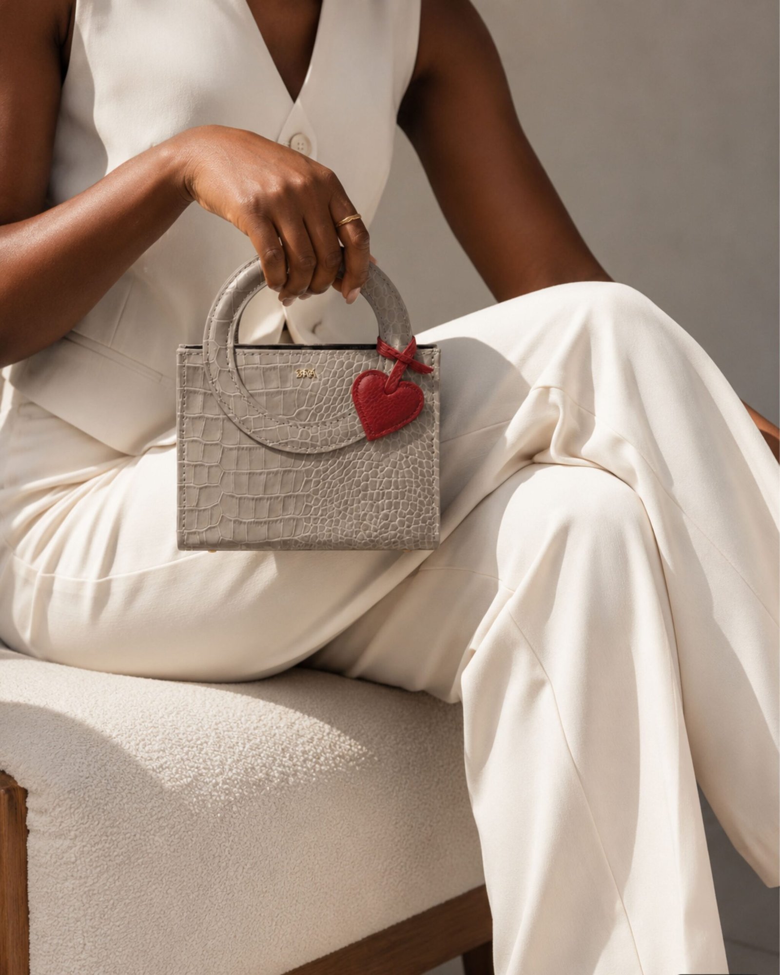 5 Ways to Style a Mini Bag for Every Occasion